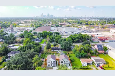 164 Wallace Street, Houston, TX 77022 - Photo 3