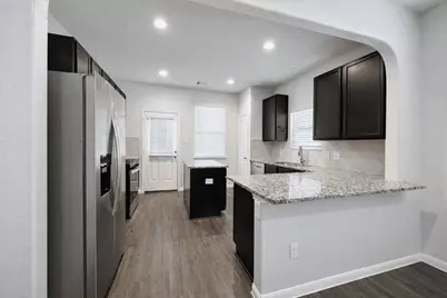 3515 Cannon Drive, Conroe, TX 77301 - Photo 3