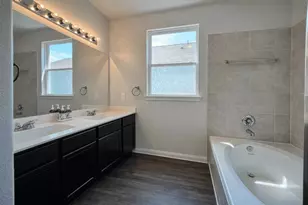 3515 Cannon Dr, Conroe, TX 77301 - Photo 9