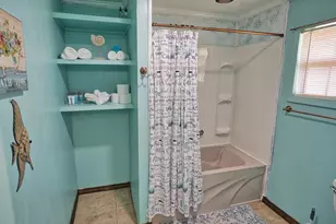 828 County Rd 206, Sargent, TX 77414 - Photo 23