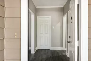 201 E Ward Dr, Robinson, TX 76706 - Photo 3