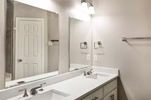 201 E Ward Dr, Robinson, TX 76706 - Photo 5