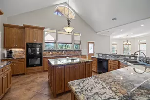 3998 County Rd 612, Angleton, TX 77515 - Photo 15