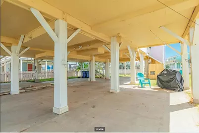 922 Seashell Drive, Freeport, TX 77541 - Photo 33