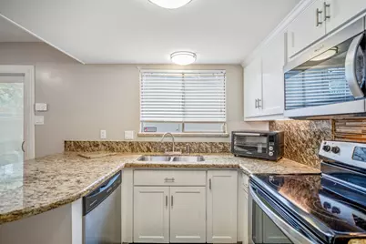 10011 Knoboak Drive #50, Houston, TX 77080 - Photo 13