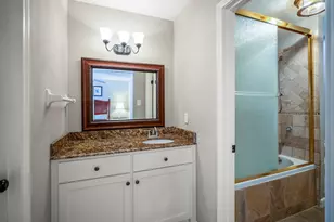 10011 Knoboak Dr, Houston, TX 77080 - Photo 19