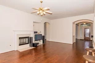 9115 Sunny Ridge Dr, Houston, TX 77095 - Photo 5