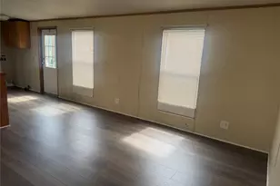 601 Clear Lake Rd, Highlands, TX 77562 - Photo 7