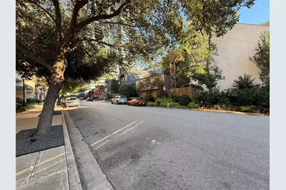 2721 Kipling Street #D, Houston, TX 77098 - Photo 15