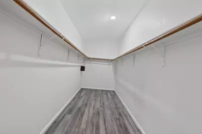 1318 Hawks Nest Drive, Houston, TX 77067 - Photo 23