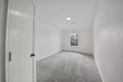 1318 Hawks Nest Drive, Houston, TX 77067 - Photo 7
