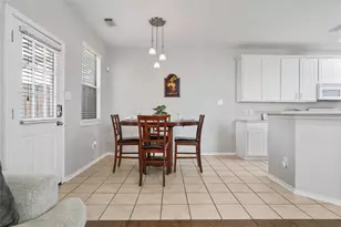 418 Folk Crest Ln, Dickinson, TX 77539 - Photo 9