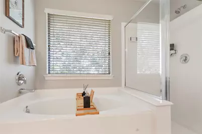 418 Folk Crest Lane, Dickinson, TX 77539 - Photo 3