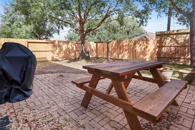 418 Folk Crest Lane, Dickinson, TX 77539 - Photo 25