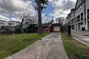 1240 W 26th St, Houston, TX 77008 - Photo 5