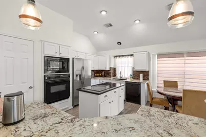 723 Avery Drive, Sugar Land, TX 77479 - Photo 11