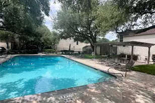 5230 Woodlawn Pl, Bellaire, TX 77401 - Photo 41