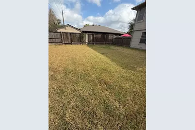 16410 Amy Ridge Road, Houston, TX 77053 - Photo 13
