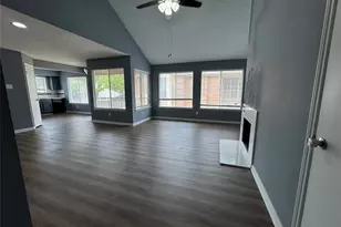 12100 Overbrook Ln, Houston, TX 77077 - Photo 5