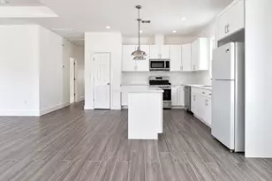 2515 11th St, Hempstead, TX 77445 - Photo 7