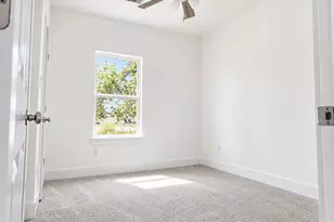 2515 11th St, Hempstead, TX 77445 - Photo 23