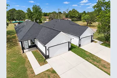 2515 11th Street, Hempstead, TX 77445 - Photo 3