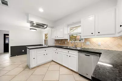 6203 Rutherglenn Drive, Houston, TX 77096 - Photo 13