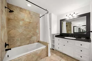 6203 Rutherglenn Dr, Houston, TX 77096 - Photo 21