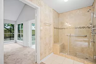 22 S Rain Forest Ct, The Woodlands, TX 77380 - Photo 23