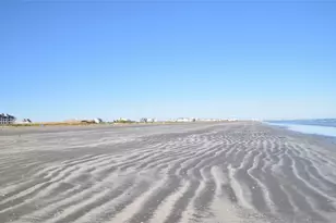 4231 Pointe West Dr Dr, Galveston, TX 77554 - Photo 39