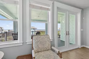 4231 Pointe West Dr Dr, Galveston, TX 77554 - Photo 9