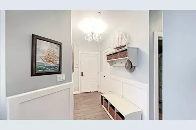 4231 Pointe West Dr Drive #301, Galveston, TX 77554 - Photo 5
