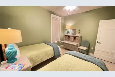 4231 Pointe West Dr Drive #301, Galveston, TX 77554 - Photo 27