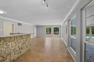 5616 Pine St, Houston, TX 77081 - Photo 17