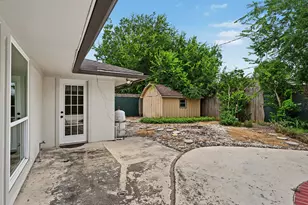 5616 Pine St, Houston, TX 77081 - Photo 21