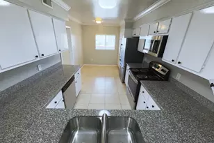 2210 Dorrington St, Houston, TX 77030 - Photo 5