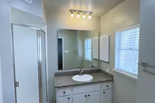 2210 Dorrington St, Houston, TX 77030 - Photo 11