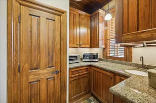 3715 Garnet, Houston, TX 77005 - Photo 17