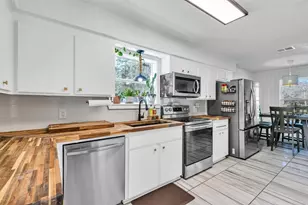 16107 Walnut Springs Ln, Magnolia, TX 77355 - Photo 17