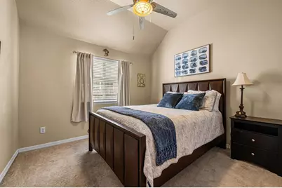 9111 Stoneleigh Drive, Sugar Land, TX 77479 - Photo 29