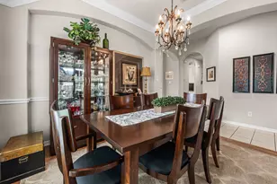 9111 Stoneleigh Dr, Sugar Land, TX 77479 - Photo 9