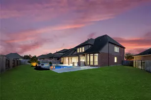 10323 Millcreek Manor Ln, Cypress, TX 77433 - Photo 37