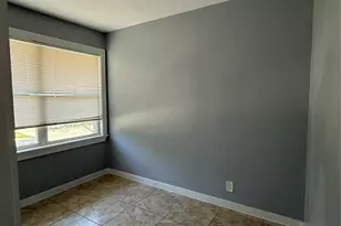 9002 Ilona Ln, Houston, TX 77025 - Photo 11