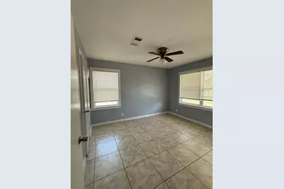 9002 Ilona Lane #8, Houston, TX 77025 - Photo 13
