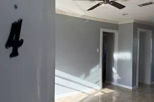 9002 Ilona Ln, Houston, TX 77025 - Photo 19