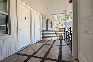 9002 Ilona Ln, Houston, TX 77025 - Photo 25