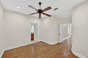 5305 Lillian St, Houston, TX 77007 - Photo 5