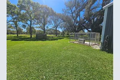 5100 Warpath Street, Alvin, TX 77511 - Photo 31