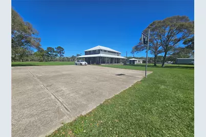 5100 Warpath Street, Alvin, TX 77511 - Photo 7