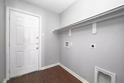 220 Kellyn Court, Conroe, TX 77306 - Photo 15